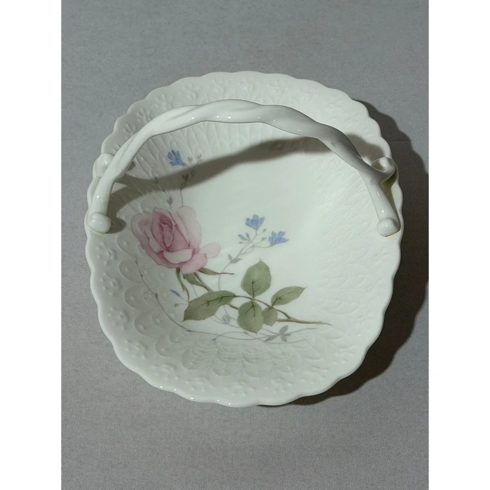 Mikasa April Rose B2053 Bone China Basket Pink Floral Twisted‎ Handle Japan